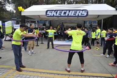 2015全国大学生校园跑步季海燕策略百家站开跑